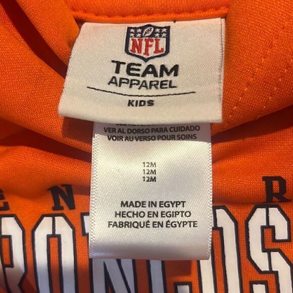Denver Broncos 12 Months Hoodie Sweatshirt NFL Team Apparel - Picture 2 of 3